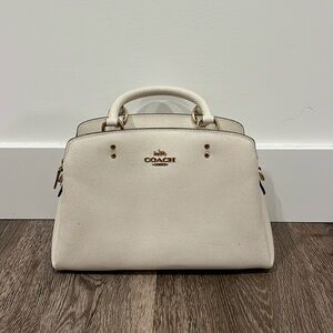 Coach purse in great condition